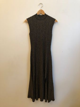 robe Maje en lurex noir et doré