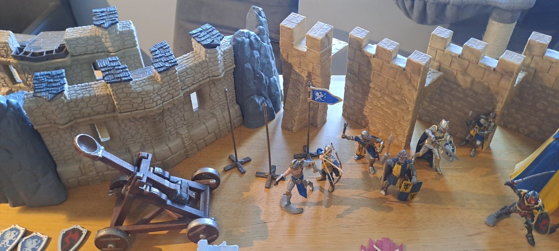 Schleich Giocattoli: Schleich Burg nicht komplett – Usato da Bitsch venduto da jajo79076 4