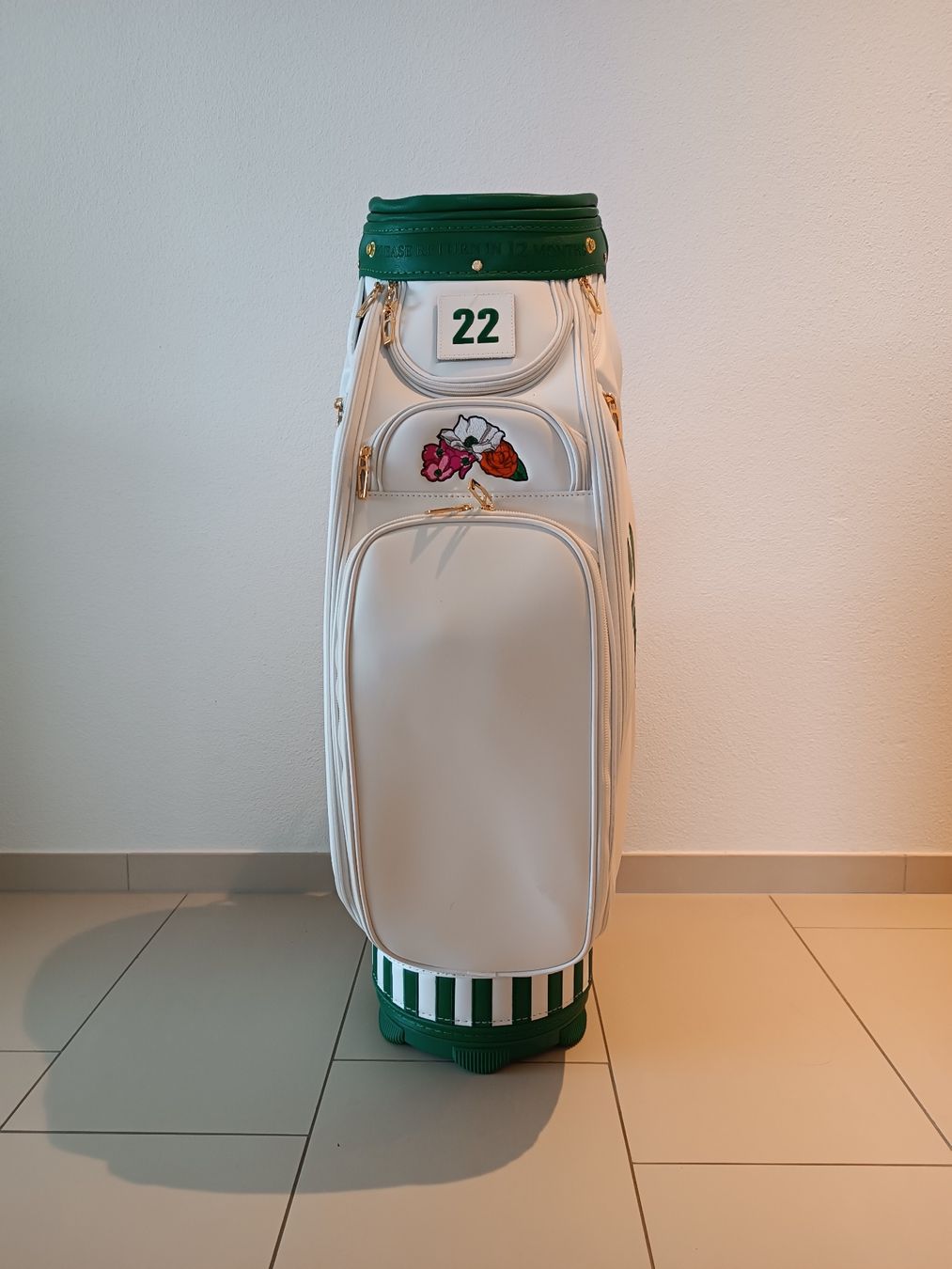 Taylor Made Borse: Golfbag Taylor Made Masters Augusta 2022 – Nuovo (secondo la descrizione) da Oberrieden venduto da Yola0 1