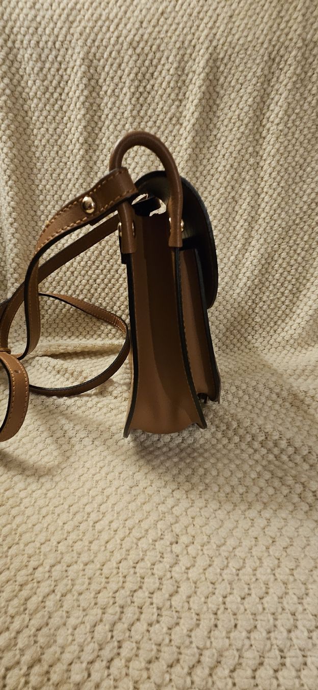 Taschen für Damen: sac a main – Gebraucht aus la tour-de-peilz von Hibou82 2