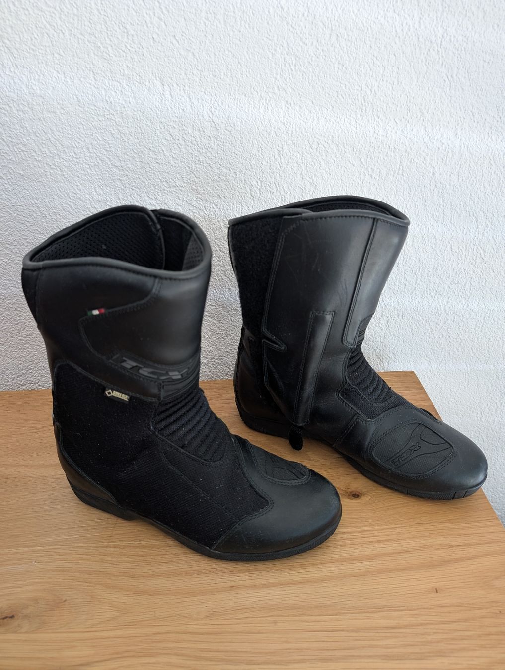 TCX Scarpe da donna: Motorradstiefel, Grösse 39 – Usato da Uster venduto da Patricia_Moor 1