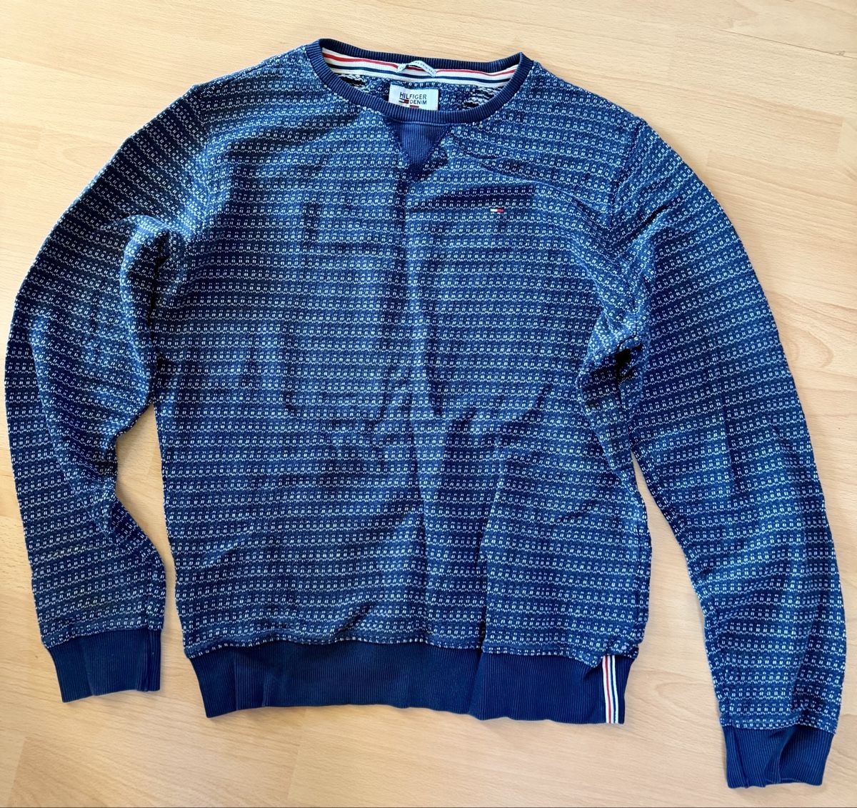 Tommy Hilfiger Maglioni & Felpe: 2 Pullover blau gemustert Strick gebraucht – Usato da Fribourg venduto da Fmia 2