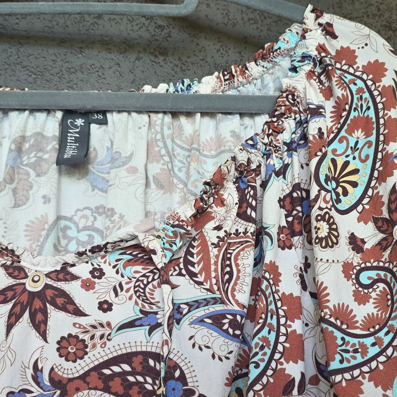 Camicette: 🐸 MULTIBLU BLUSE PAISLEY 38 BAUMWOLLE – Usato da Môtier (Vully) venduto da Frogs 3