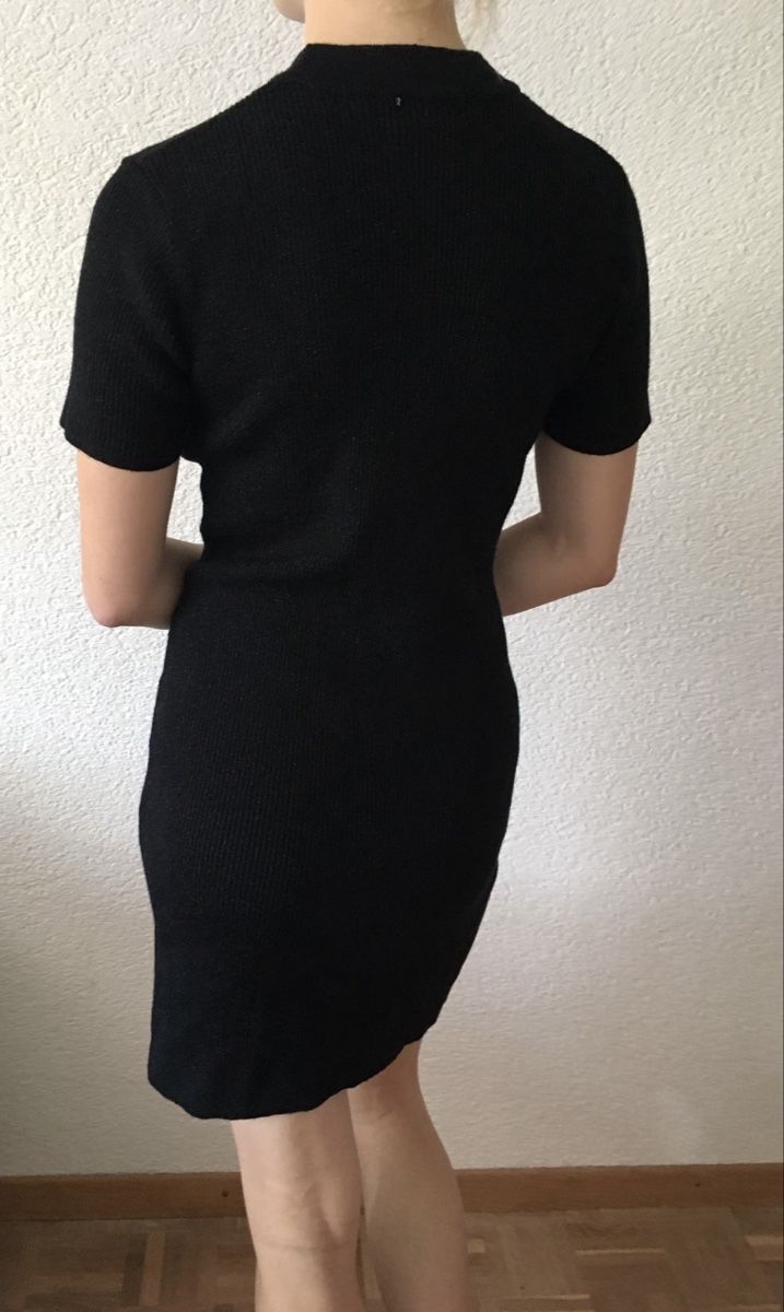 Robes: LA petite robe noir – Neuf (Voir description) à Moutier par Happyvidedressing 3