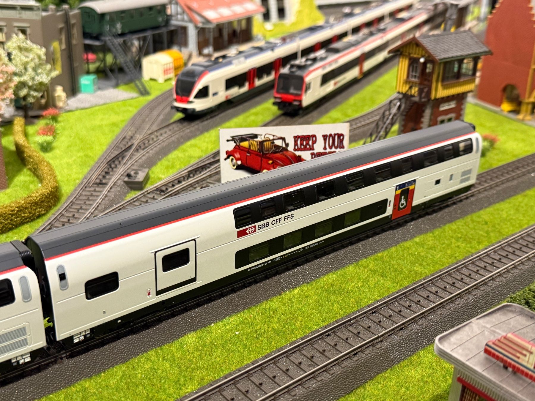 Roco Modellini di ferrovie: Roco - SBB IC 2020 "Refit" - h0, AC, digital, OVP – Nuovo (secondo la descrizione) da Solothurn venduto da NB_SO 8