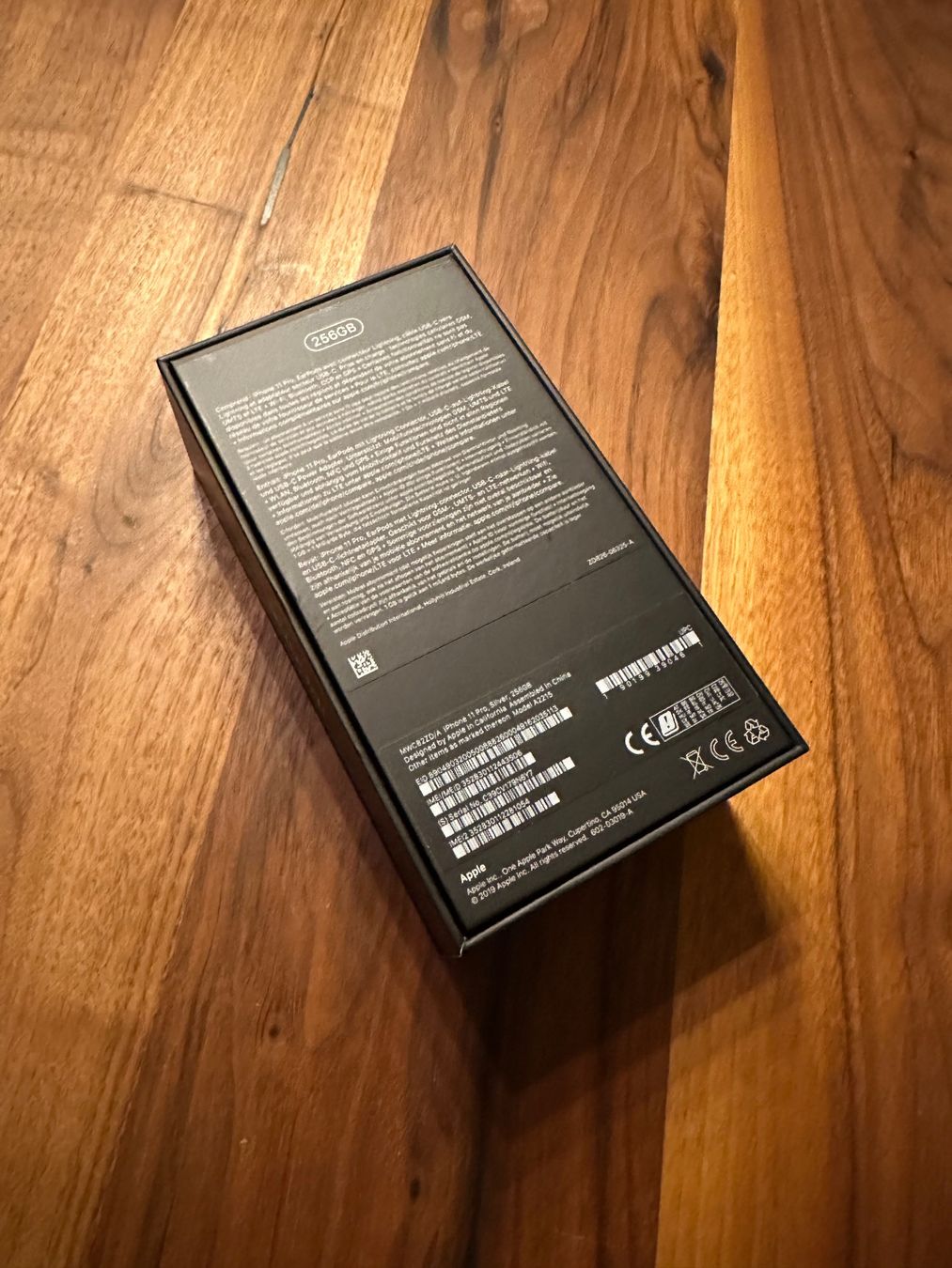 Apple Telefoni cellulari / Smartphones: Iphone 11 Pro verpackung. Kein Handy. Nur Box – Usato da Oberembrach venduto da deftig 1