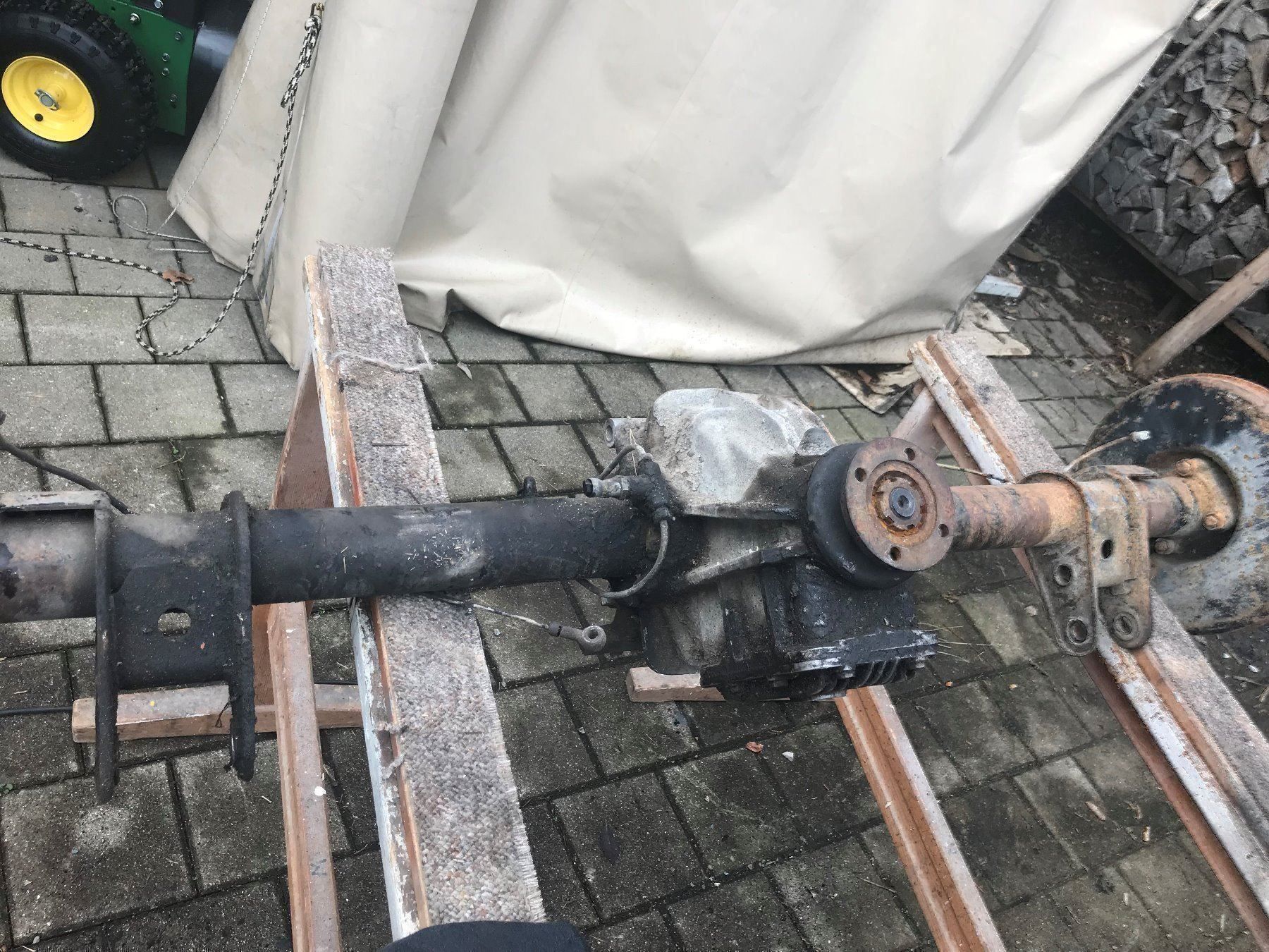 Alfa Romeo Alle Autoersatzteile: Alfa Romeo Hinterachse 9/41, 1300 - 1600 – Gebraucht aus Speicherschwendi von Supersport