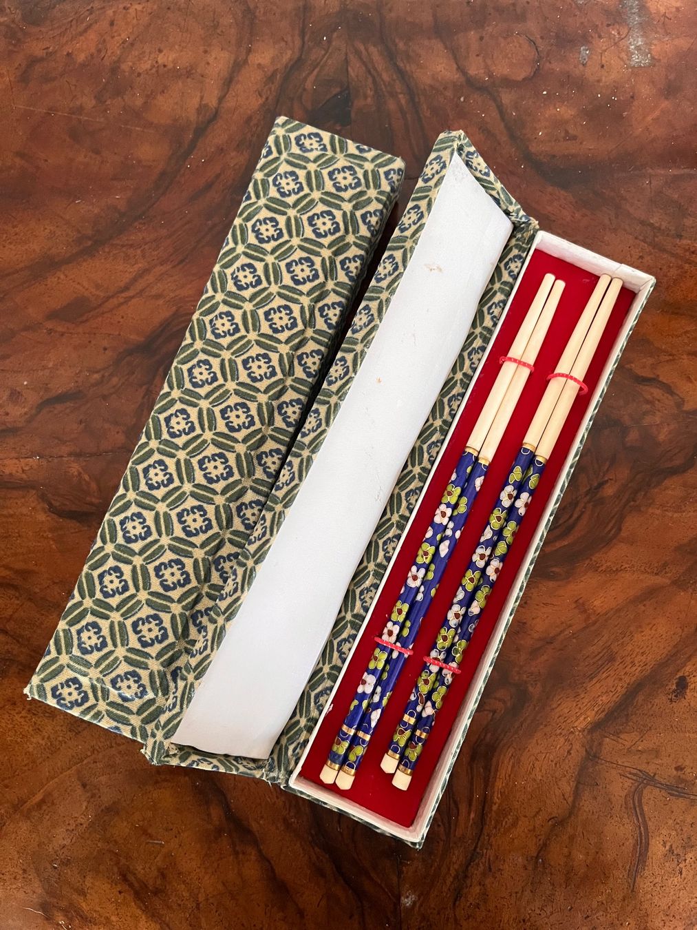 Set di posate: 2 Sets Cloisonné Essstäbchen, OVP – Usato da Steckborn venduto da bluepapillon 1