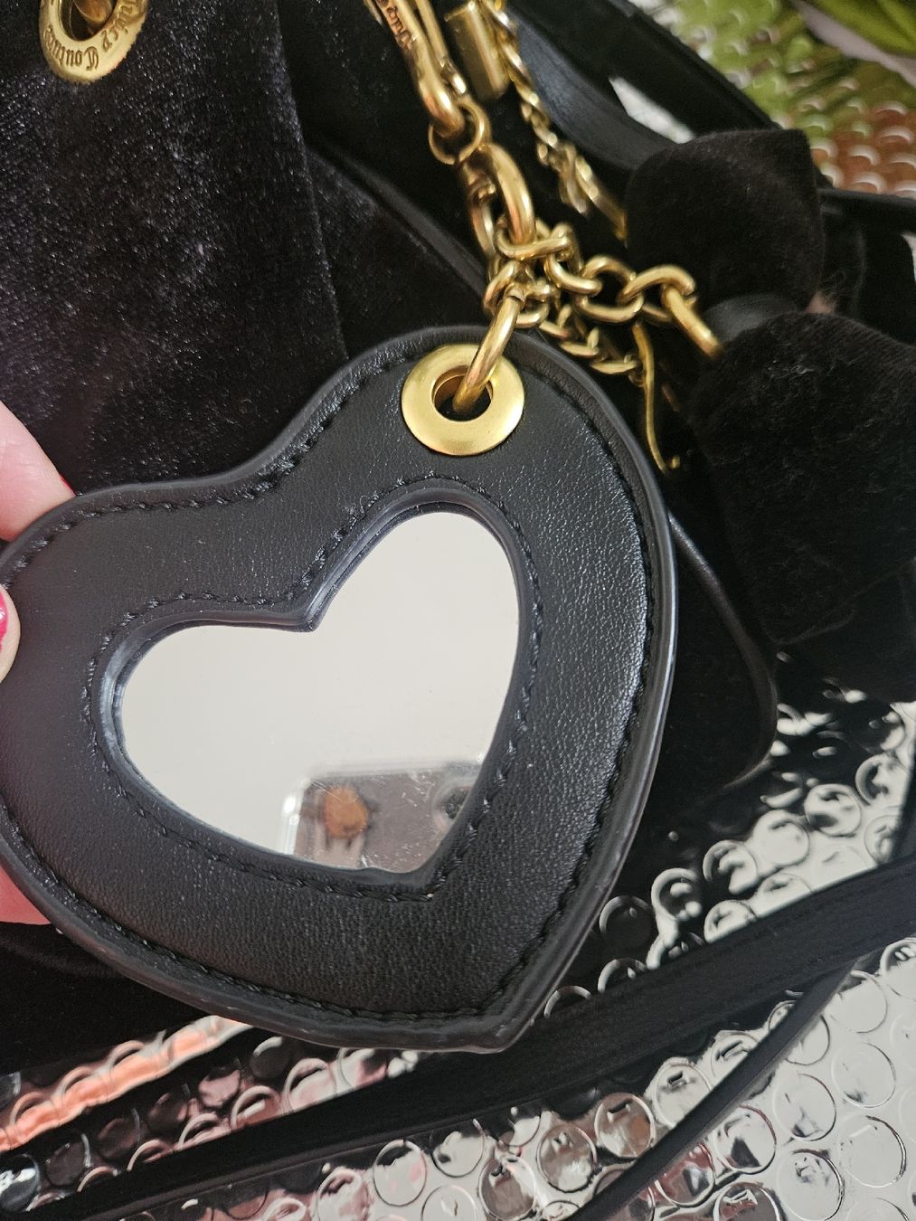 Juicy Couture Sacs femmes: Juice plüsch Tasche  – D'occasion à Zürich par mel_n6nj 2