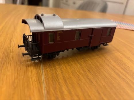 Trains électriques: Wagon de chargement  – D'occasion à Orbe par car_8grw