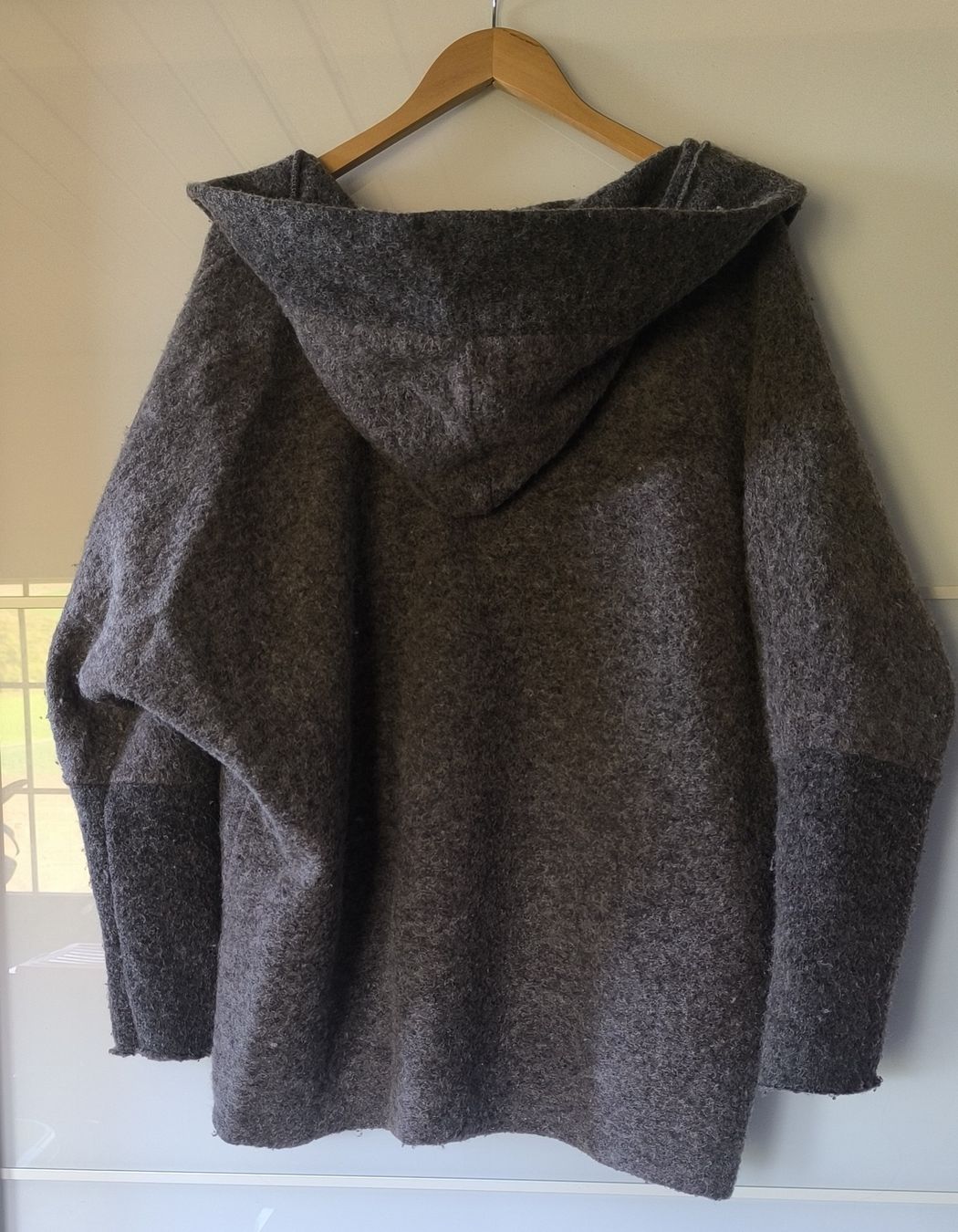Vestes: Jacke aus Wolle – D'occasion à Fischbach LU par bub_9f5v 1