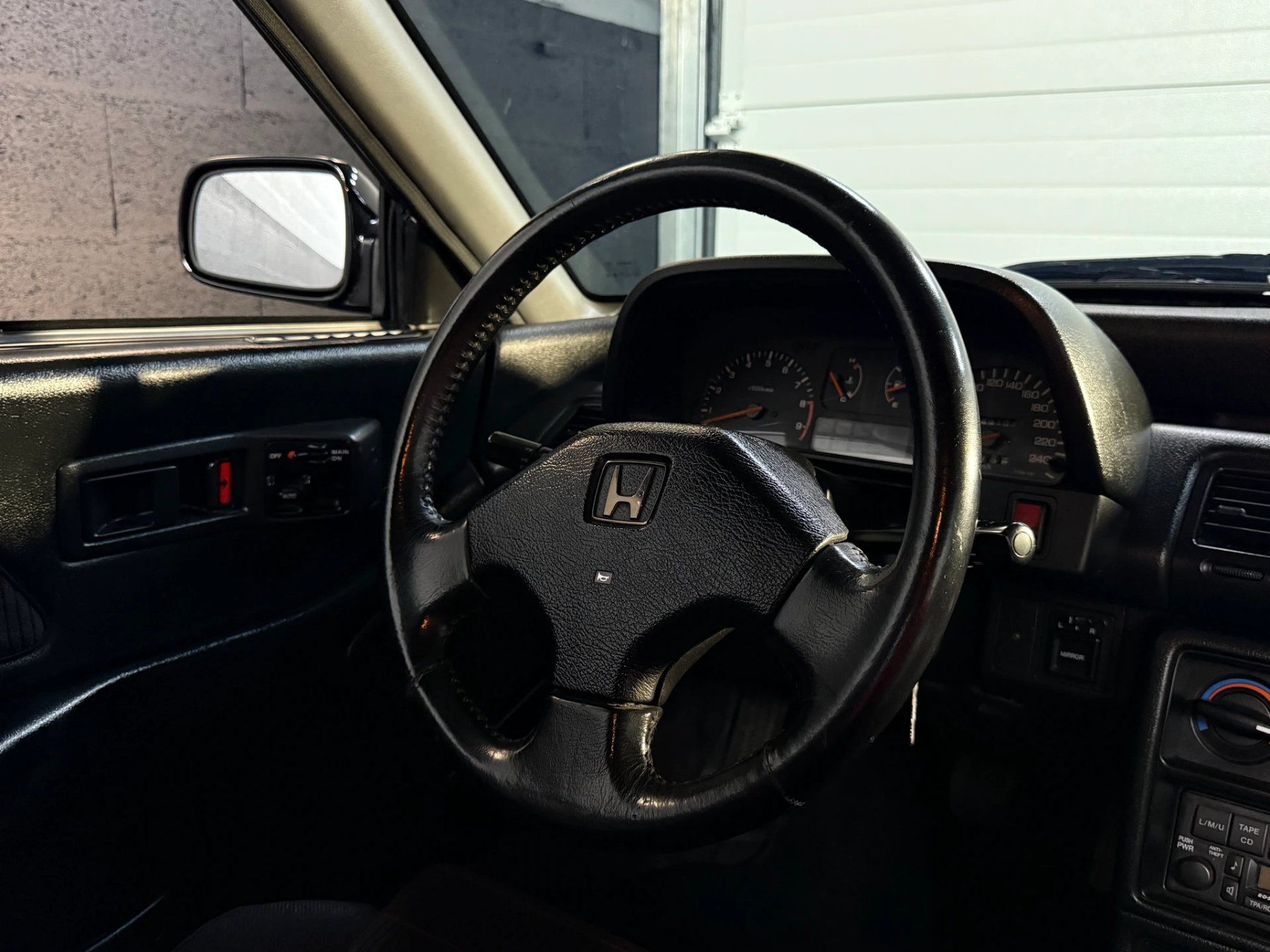 Honda Automobili: Honda Civic 1.6 IVT EE9 – Usato da Penthalaz venduto da R28 3