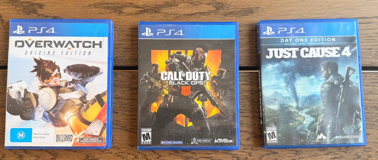 Jeux: PS4 Bundle (Overwatch + Black Ops 4 + Just Cause 4) – D'occasion à Luzern par Jalil-m