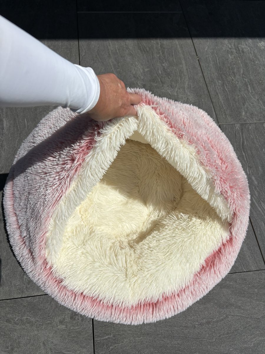 Cucce & Letti: Niche pour chien – Nuovo e nell'imballaggio originale da Jongny venduto da Rivierach