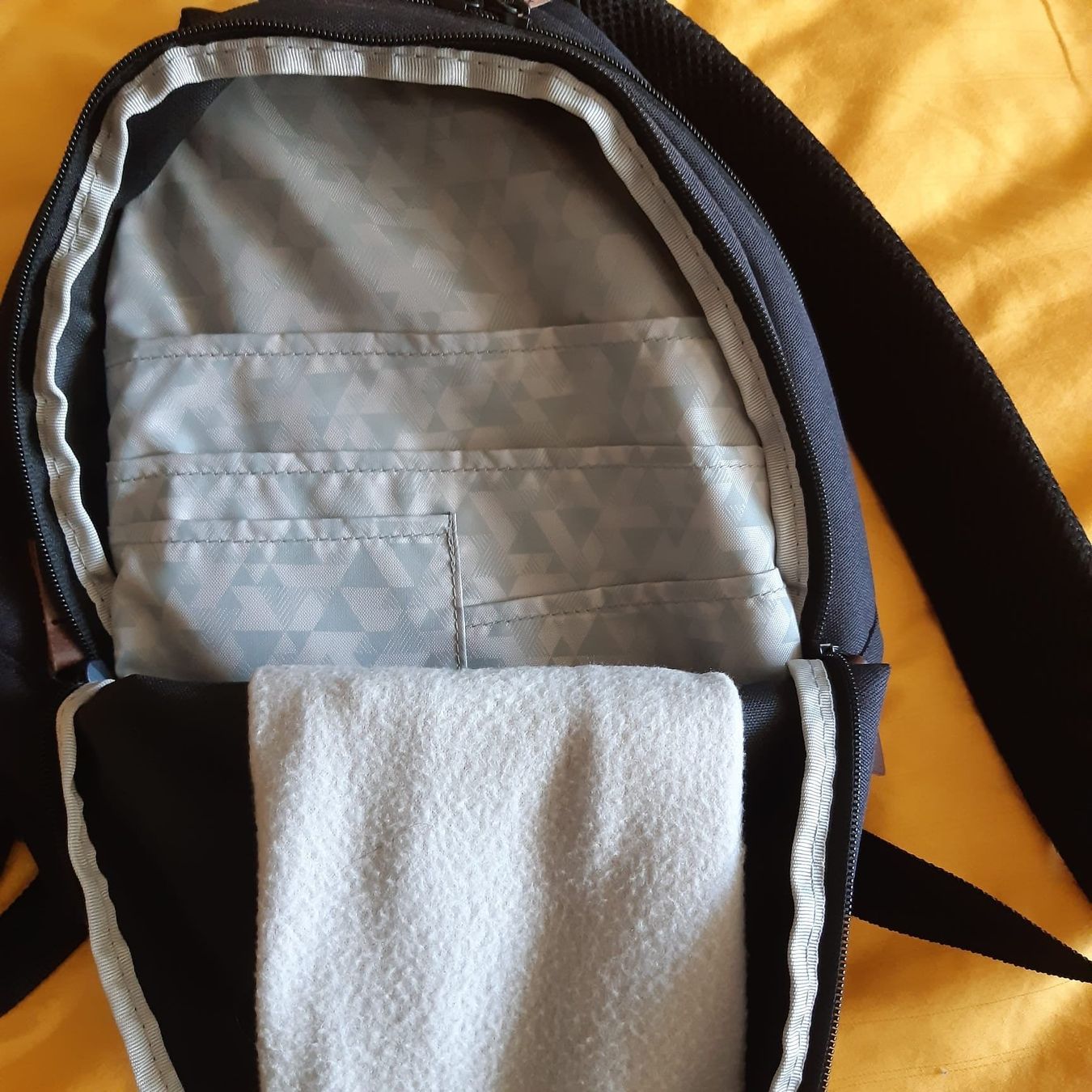 Sacs à dos: Rucksack Sofortkauf – D'occasion à Luzern par Sontru 3