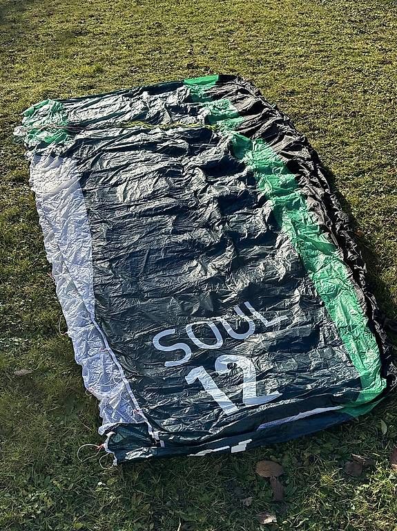 Aquilone: Flysurfer Soul 12m2 – Usato da Basel venduto da elgolfo 3