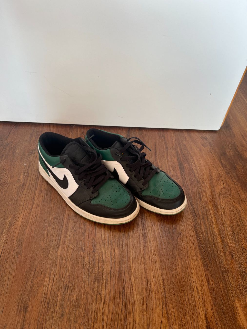 Scarpe da uomo: Herrensneaker Gr. 43 – Usato da Koppigen venduto da sar_y8bn