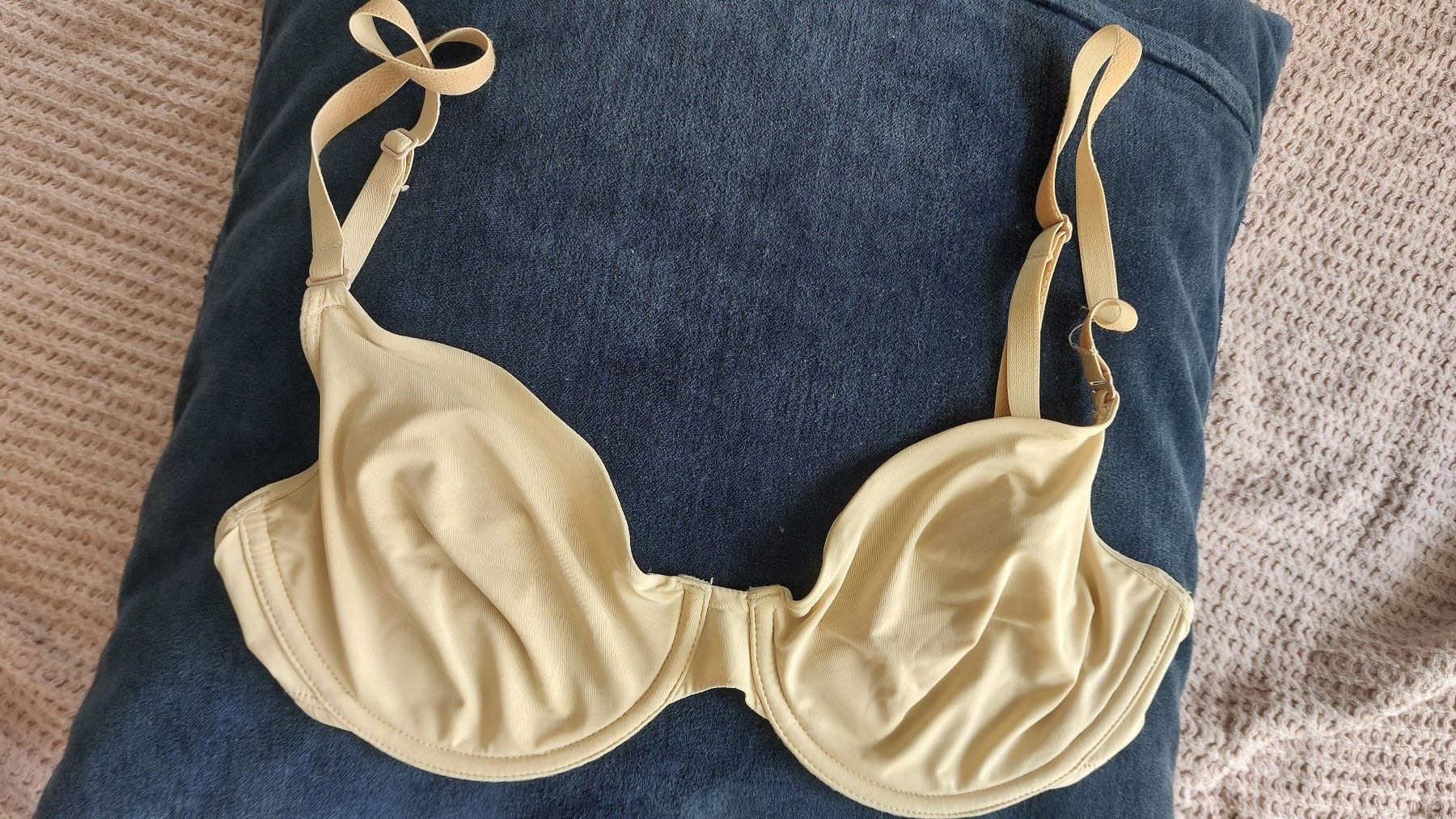 Altra biancheria intima: BH sandfarben mit Bügel 75B – Usato da Münchenstein venduto da Heremesios