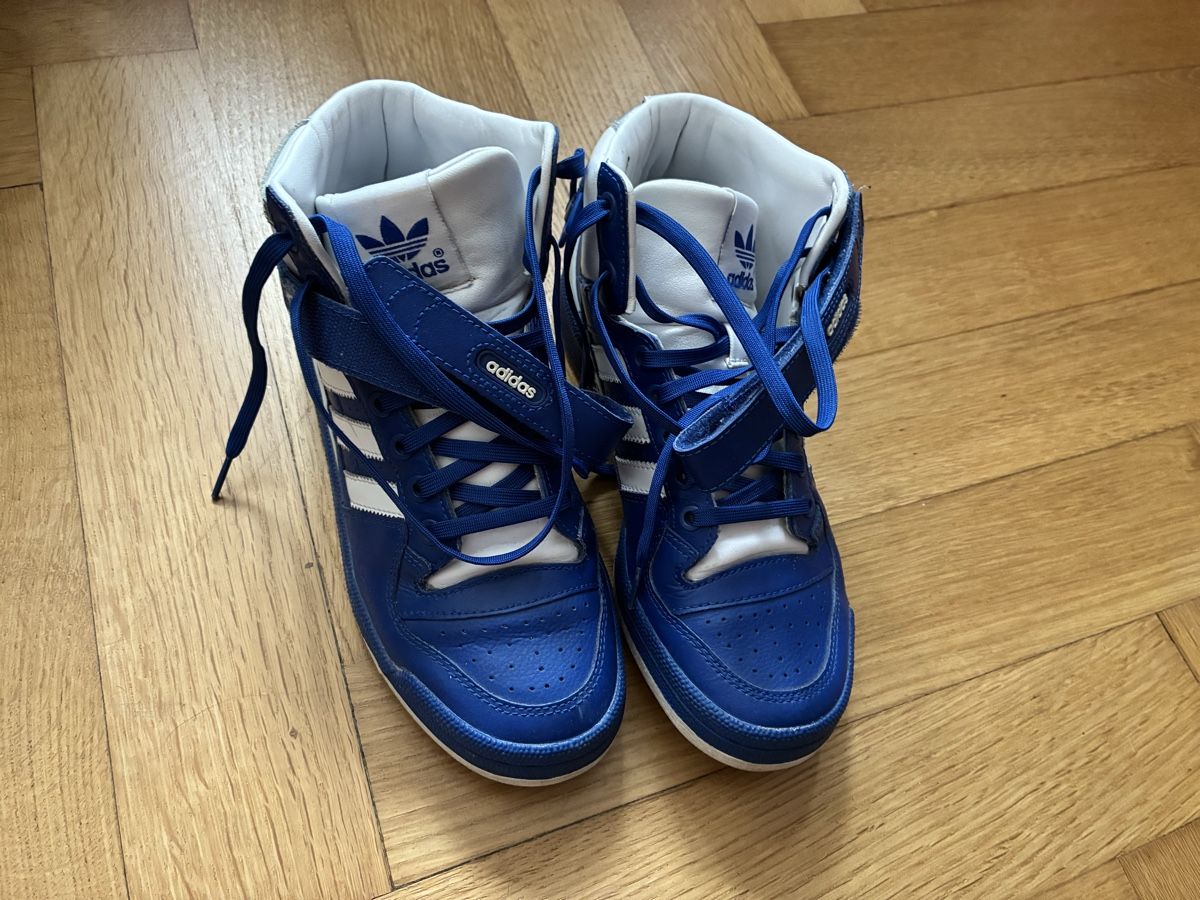 Herrenschuhe: adidas shoes – Gebraucht aus Zimmerwald von lex_y7qf 1