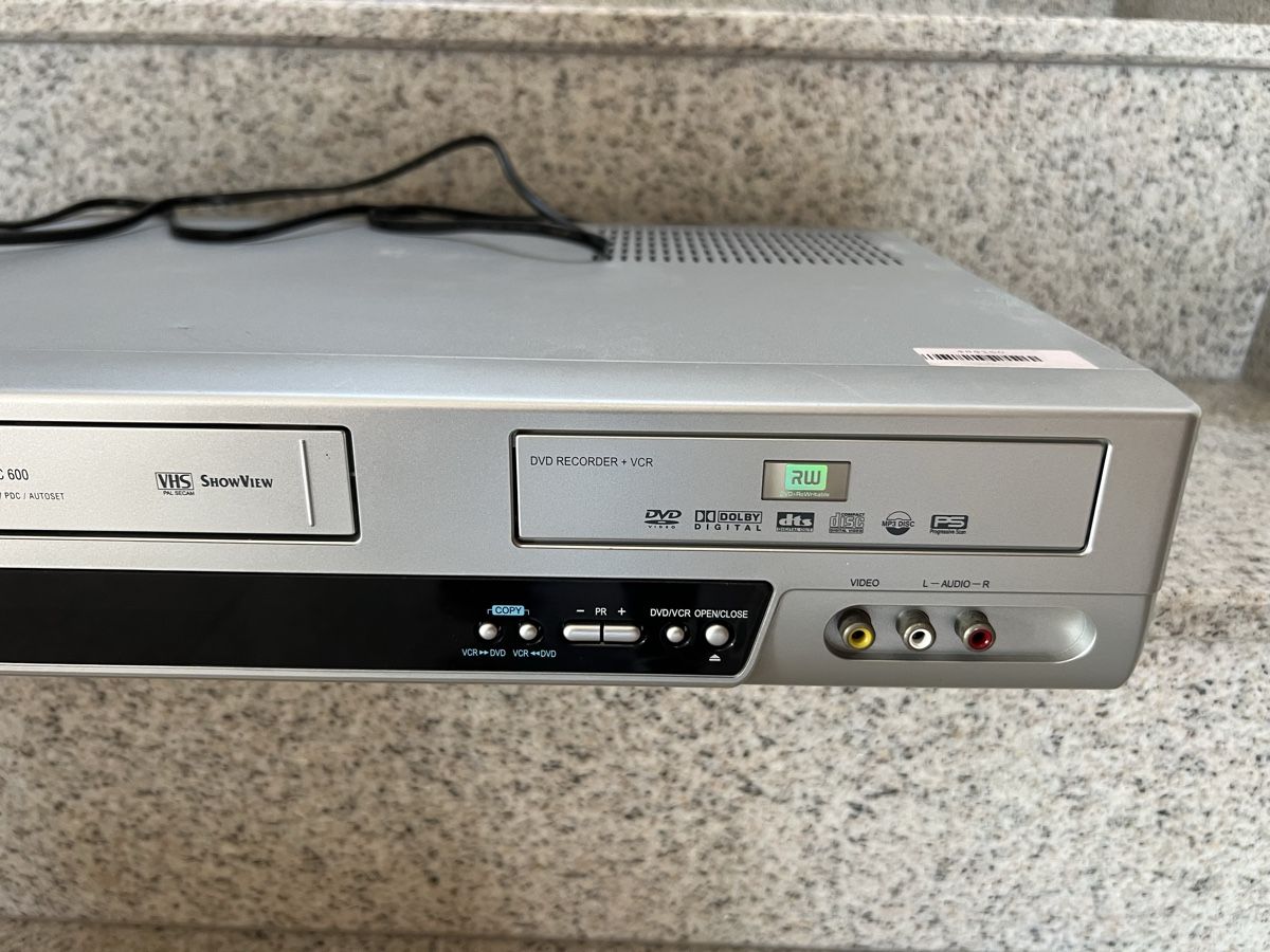 Enregistreurs: Tech Line DVRC 600 VHS/DVD Recorder – D'occasion à Schongau par Retro_Shop 2