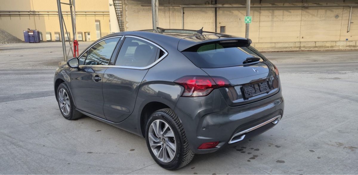 Citroën Automobili: CITROEN C4 DS4 1.6 HDI – Usato da Bülach venduto da _milziv 5