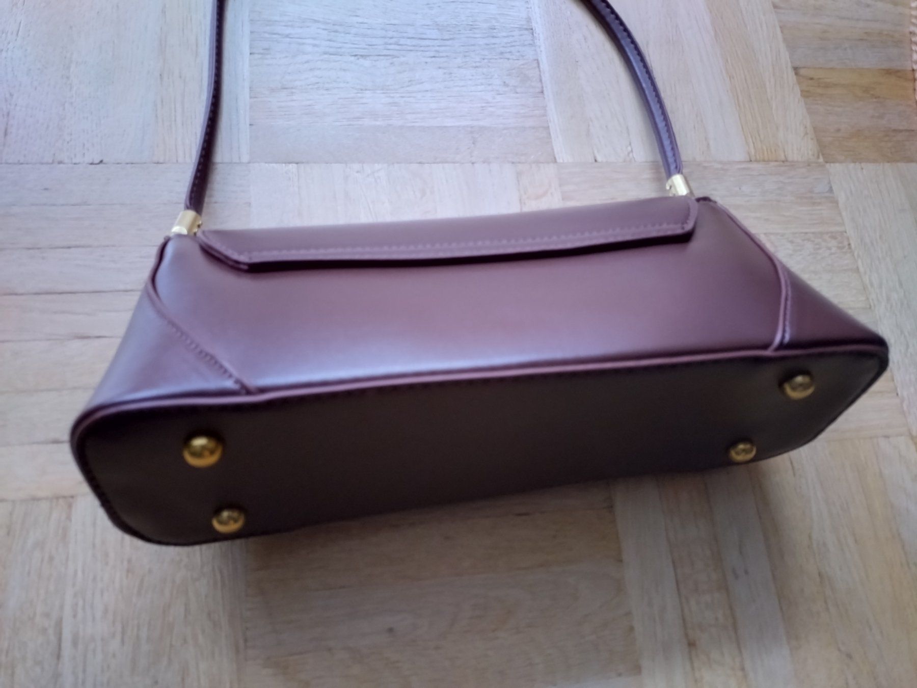 Borse da donna: Sac à main marron - Élégant et intemporel! Temu – Nuovo e nell'imballaggio originale da Genève venduto da mar_2kgm 2