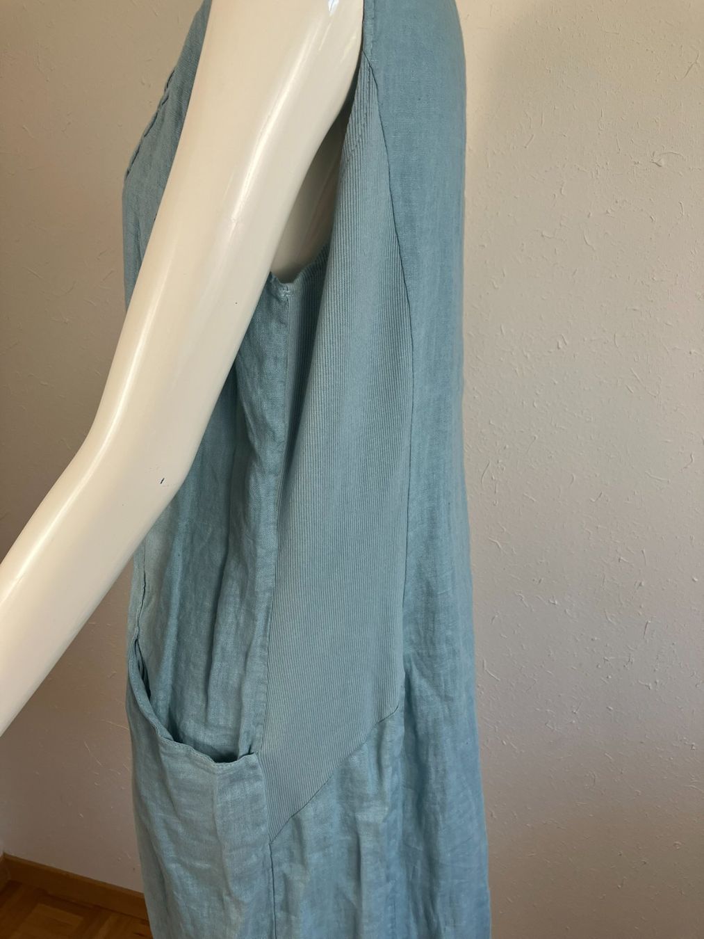 Kleiderpakete: 2 x Leinenkleider pink und hellblau ca.Gr44 – Gebraucht aus Laupen ZH von kar_lfz6 8