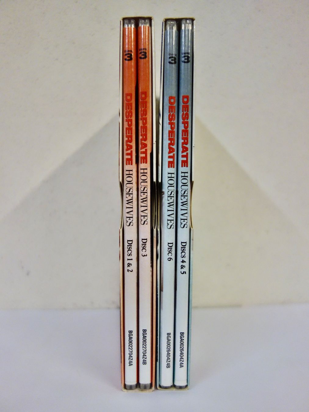Tutti i DVDs: DVD DESPERATE HOUSEWIVES STAFFEL 3 – Nuovo (secondo la descrizione) da Kerzers venduto da wisaundso 8