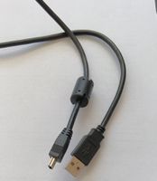 USB Kabel schwarz mit Ferrit zum Schutz