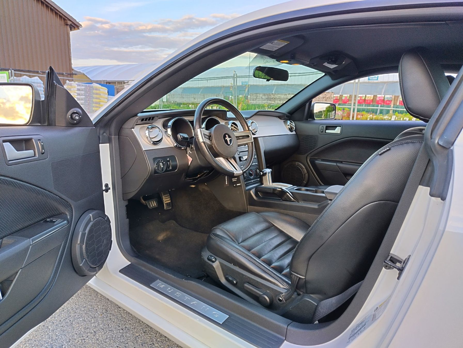 Ford Autos: Ford mustang gt v8 – D'occasion à Tannay par Gg_barracuda 4