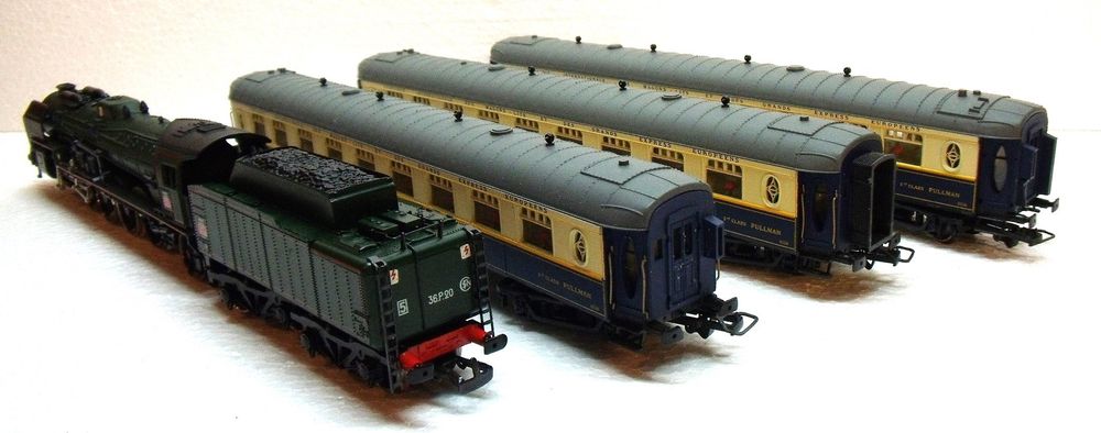 Lot Wagons Jouef + Boîtes Pullman + Gare – Train Miniature HO Occasion