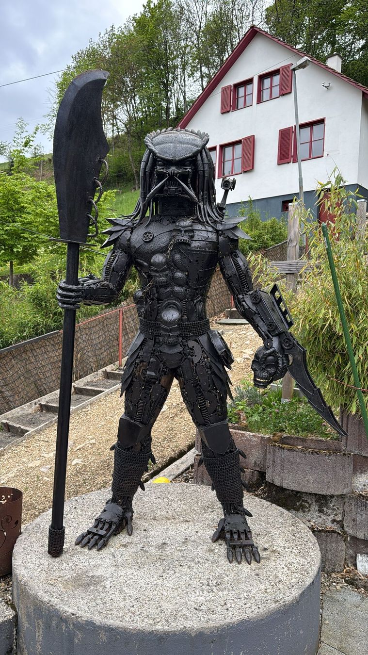 Statuette: Predator Alien Alienkopf Kunst Metal Figuren – Usato da waldenburg venduto da vr161069 9