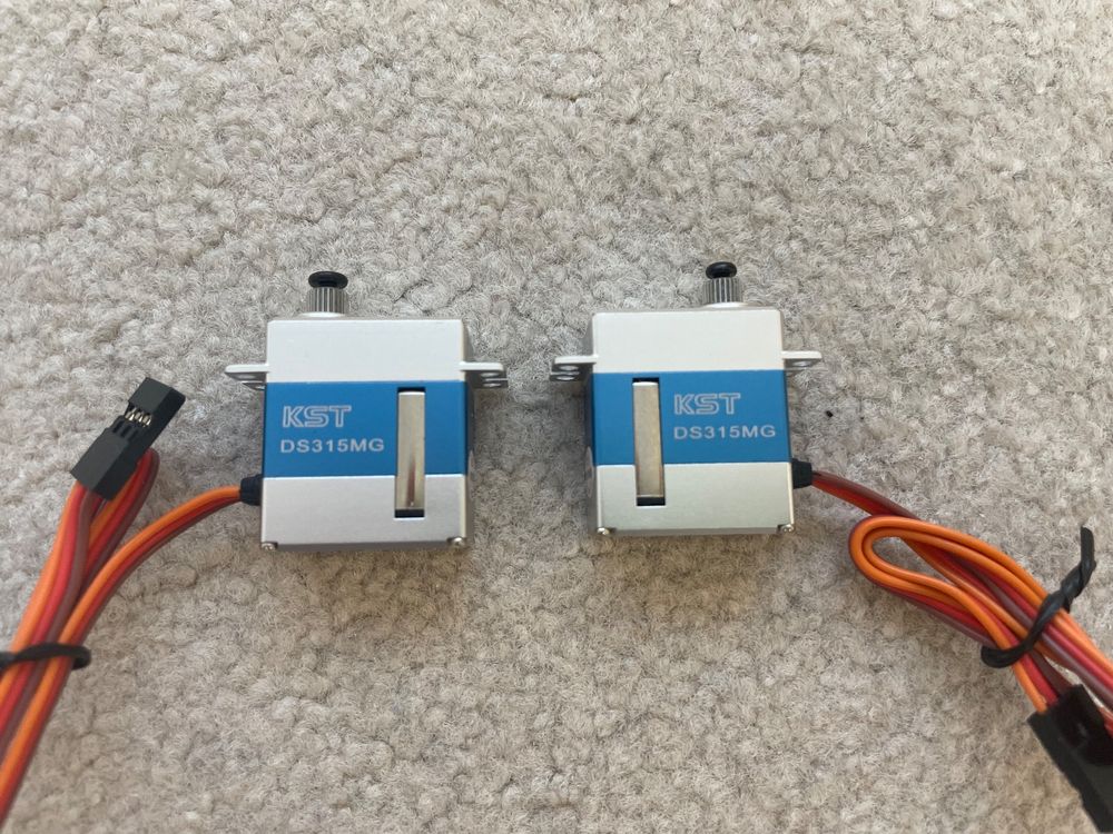 KST DS315MG HV MiniServo. 2 Stück Kaufen auf Ricardo
