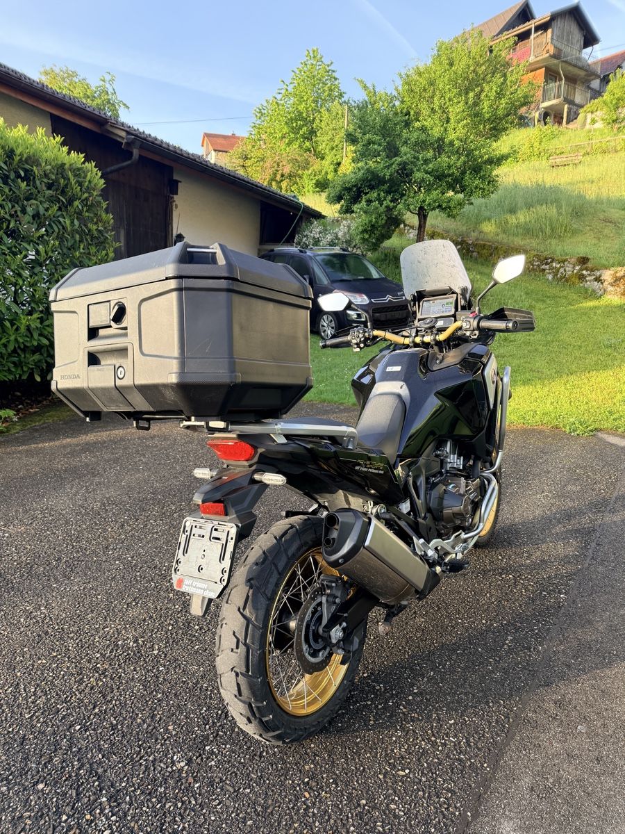 Honda Touring: Africa Twin CRF 1100 DCT – Usato da Romont BE venduto da superyo 2