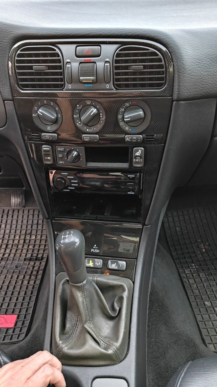 Volvo Automobili: Volvo S40 2.0 – Usato da Rorschacherberg venduto da Dogsoldier 8