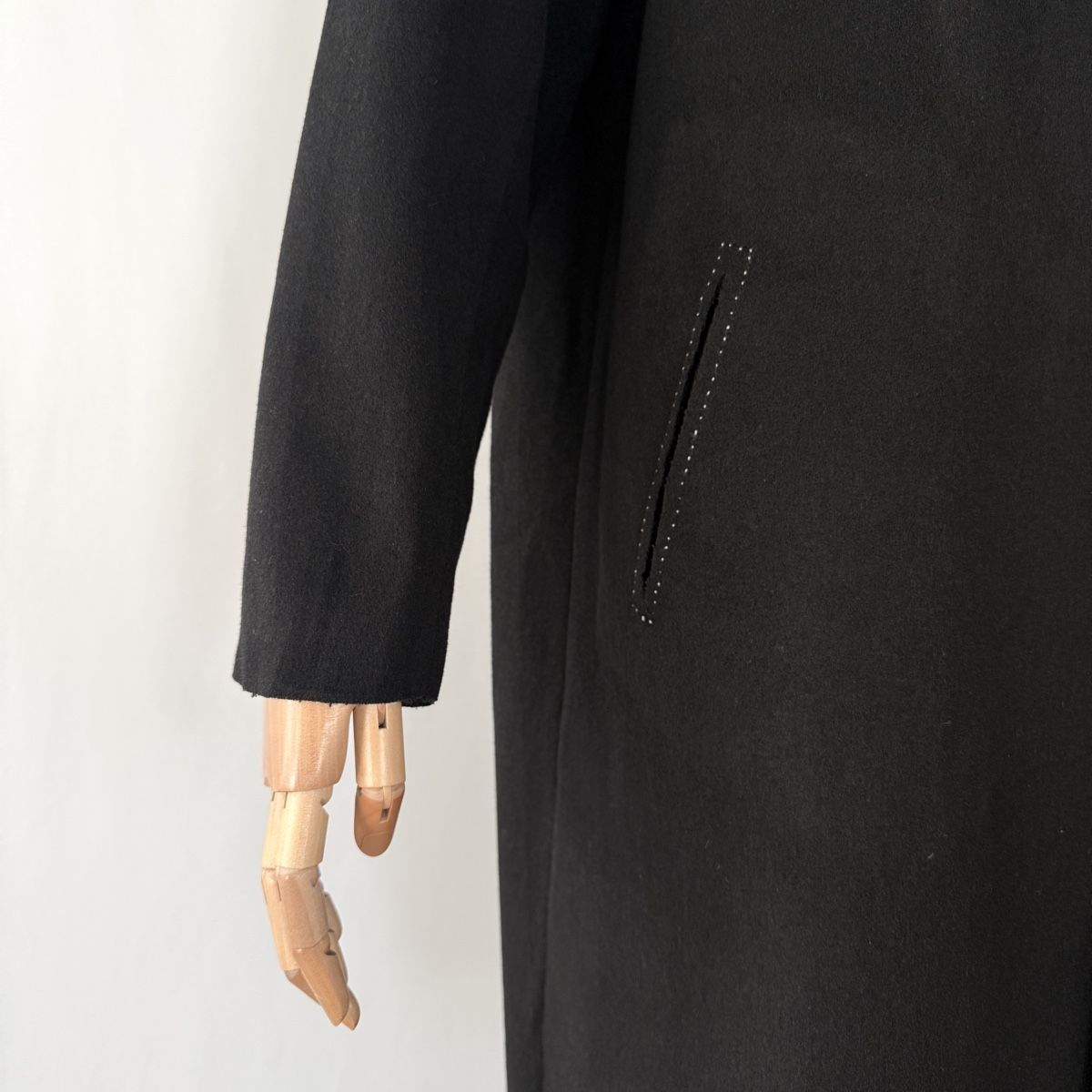 Cappotti: UMIT UNAL Wool Coat – Nuovo (secondo la descrizione) da Emmen venduto da Avviivva_Com2023 2