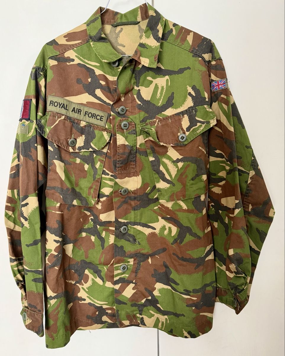 Uniformen: Militaria / Armee / Air Force / RAF / Flugzeug / Feldbluse – Gebraucht aus Romanshorn von Romolo_Blu