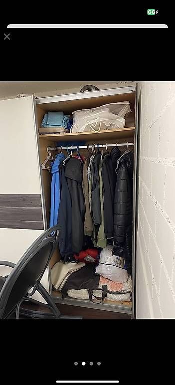 Armoires: Kleiderschrank  – D'occasion à Leuggern par e.sh13 1