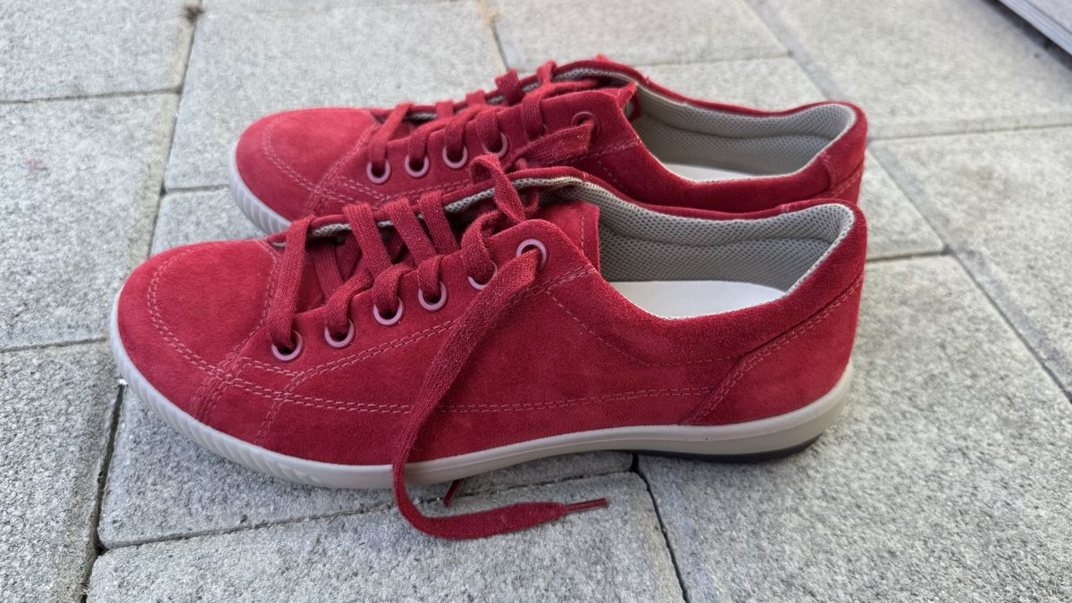 Legero Scarpe da donna: Legero Damenschuhe, Gr. 40, rot, NEU – Nuovo (secondo la descrizione) da Effretikon venduto da jas_92ls 1