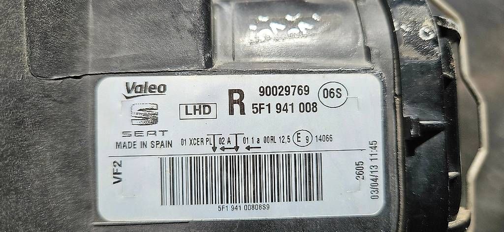 Seat Fari: Scheinwerfer Seat Leon – Usato da Weier im Emmental venduto da cherokee01 2