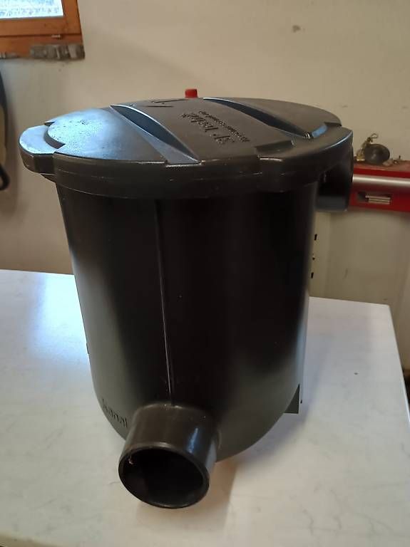 Sanitari: Regenwasserfilter neuwertig – Usato da Bözen venduto da joy_r628