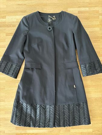 Mantel Gr S / Marke SASSAFONO
