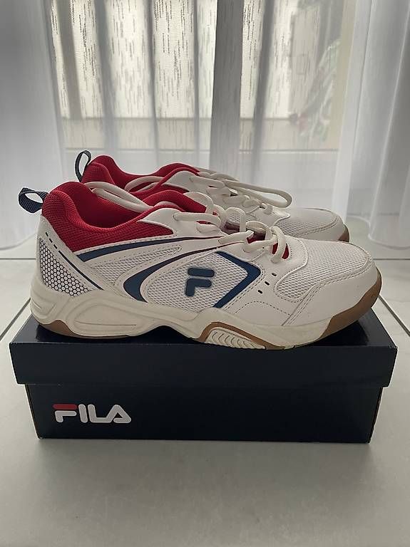 Scarpe da uomo: FILA Retro – Usato da Egerkingen venduto da Mike_E36