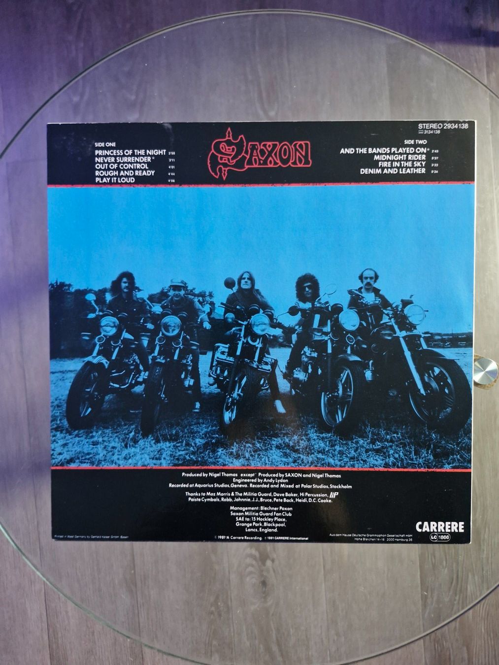 Schallplatten: LP - Saxon - Denim and Leather - Vinyl – Gebraucht aus Aadorf von MediaGuru 1