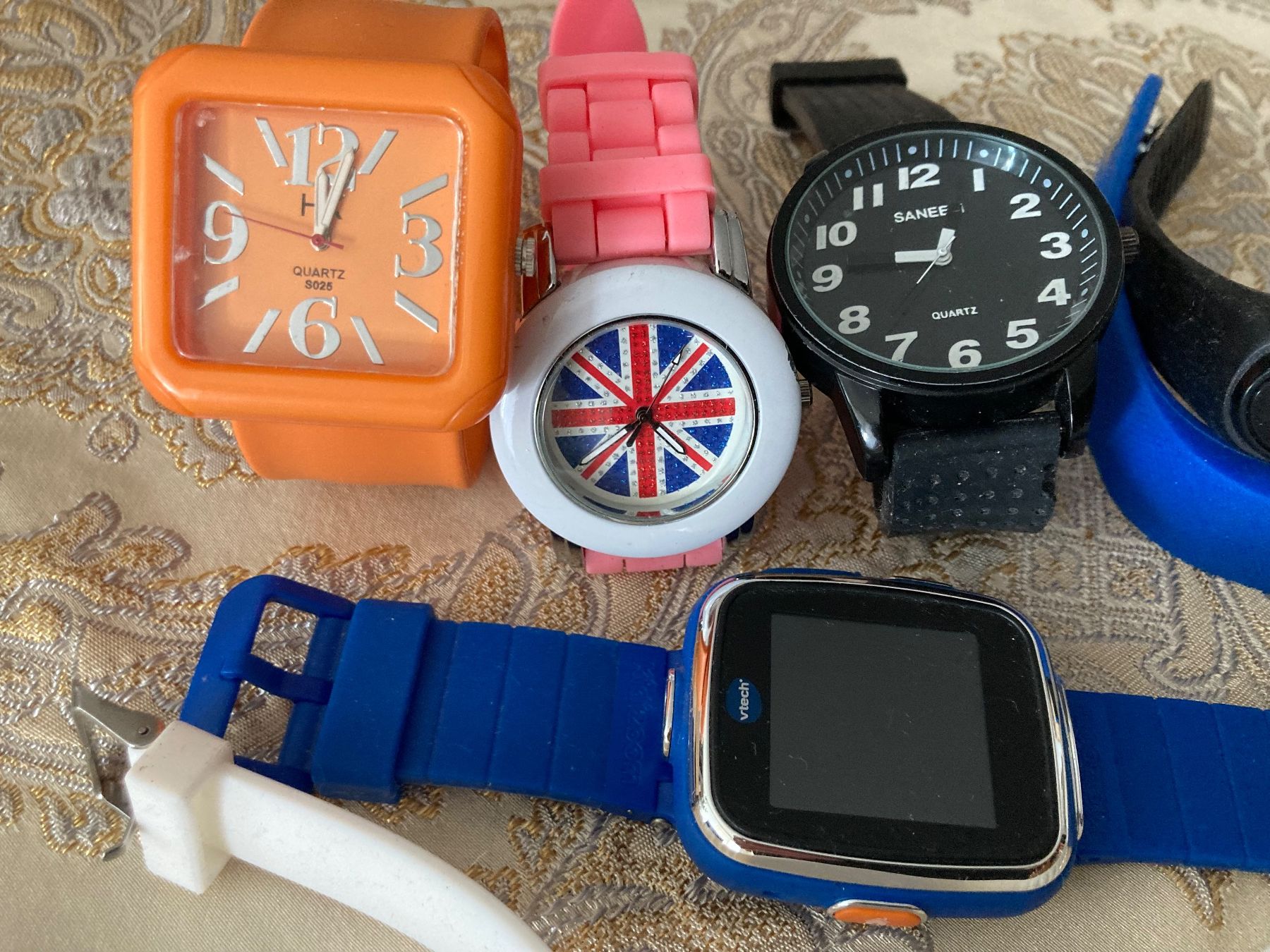 Uhren: Lot de montres diverses, dont VTech et Sanef – Gebraucht aus Marly von Antigona71 1
