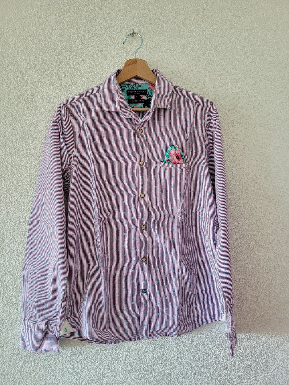 Hemden: Herrenhemd Colours & Sons Gr. S gestreift – Gebraucht aus Zürich von Simon.w21