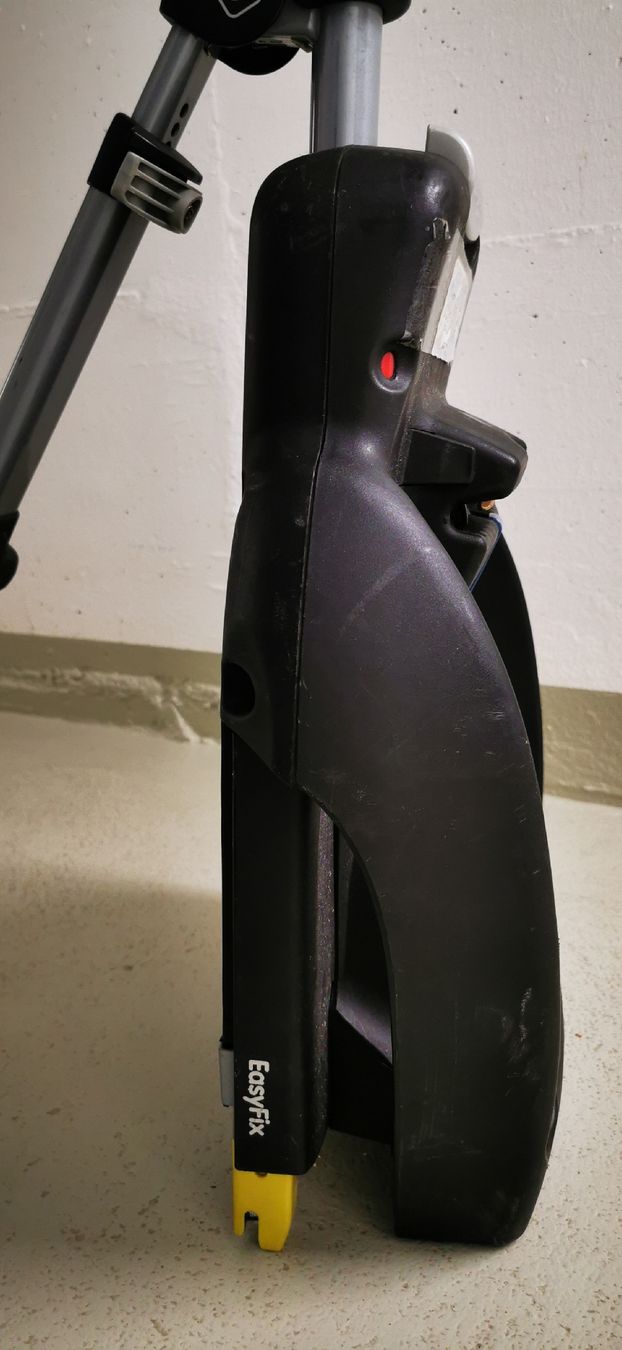 Supporti a parete: Iso fix Maxicosi – Usato da Gwatt (Thun) venduto da obe_ql55