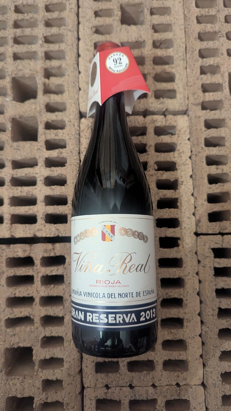 Rioja Vino: Vina Real 2013 Gran Reserva Rioja – Nuovo e nell'imballaggio originale da Root venduto da Wollis