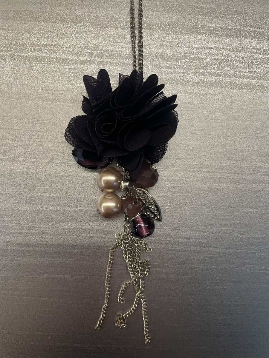 Catenine: Lange Statement Kette Blume Perlen Boho Vintage – Usato da Heitenried venduto da Steffundsasch 2
