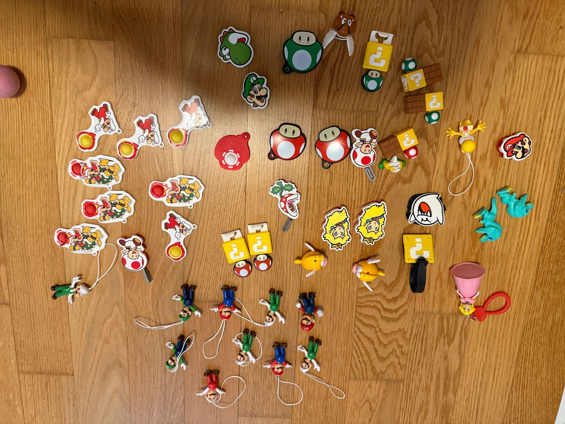 Nintendo Statuette: Kinder Joy Super Mario Sammlung 30 Figuren – Usato da Oftringen venduto da ste_mp2b 1